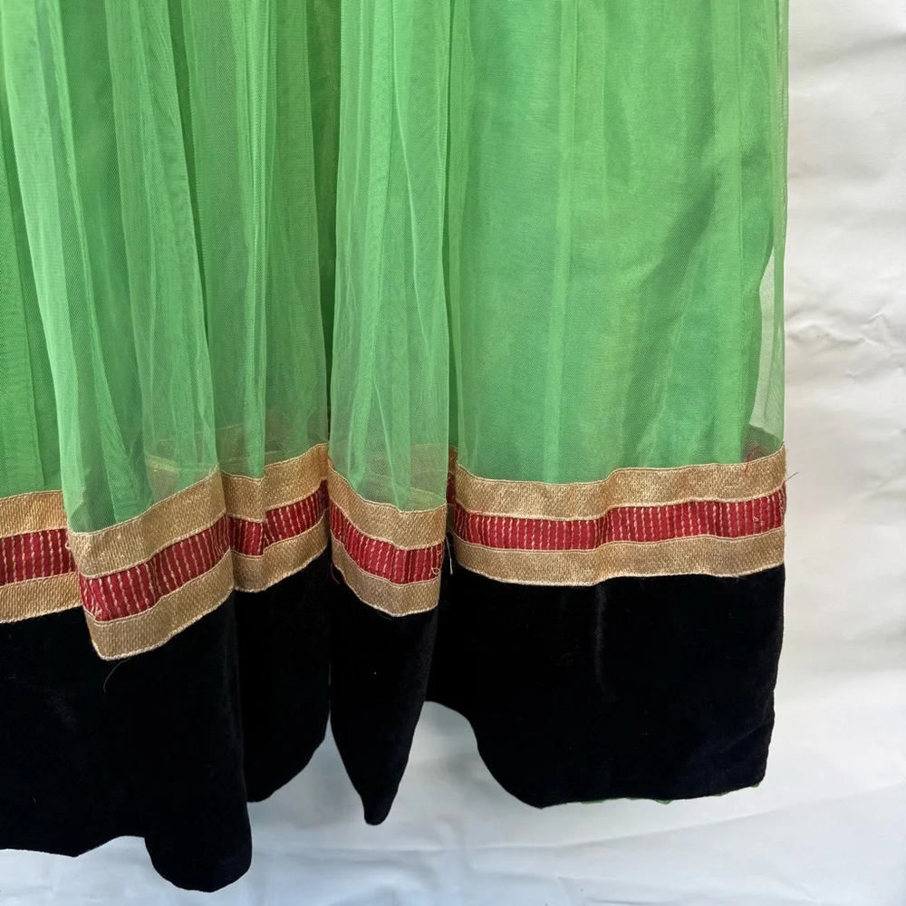 Handmade renaissance dress green overlay with black velvet size medium jun1 - Picture 7 of 8